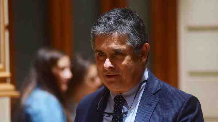 Abogado de Hermosilla cree que "hay delito" en caso audios y que "será fácil" identificar a quienes recibieron pagos