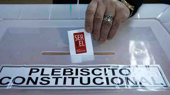 A un mes del Plebiscito del 17-D: Zoom al despliegue y a los voceros del A Favor y del En Contra