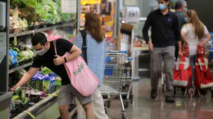 Precios de los alimentos dejaron de bajar en octubre por primera vez en el año