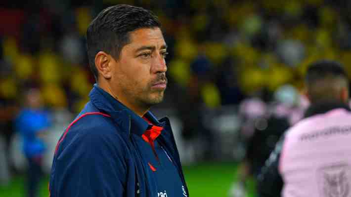 Nicolás Córdova responde si sigue o no en la "Roja" y dice que Chile ante Ecuador "mereció algo más"