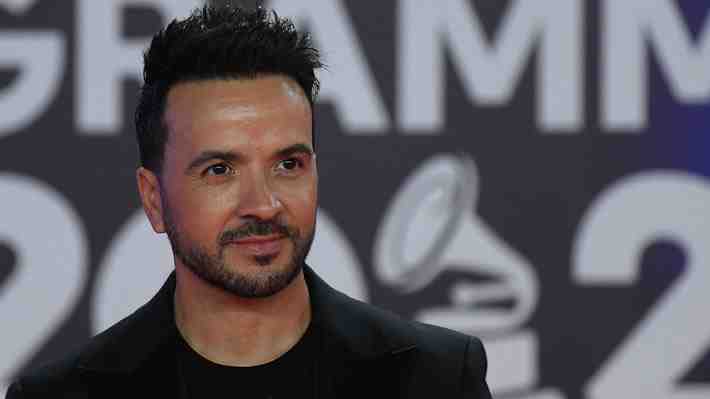Luis Fonsi vuelve a Chile: El artista celebrará sus 25 años de carrera