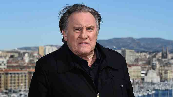 Otra actriz denuncia a Gérard Depardieu por agresión sexual: Hechos habrían ocurrido en 2008 durante rodaje de una película