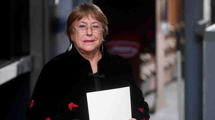 ¿Es Bachelet una figura gravitante?: Cuánto mueve la aguja en medio de una campaña de bajo impacto ciudadano