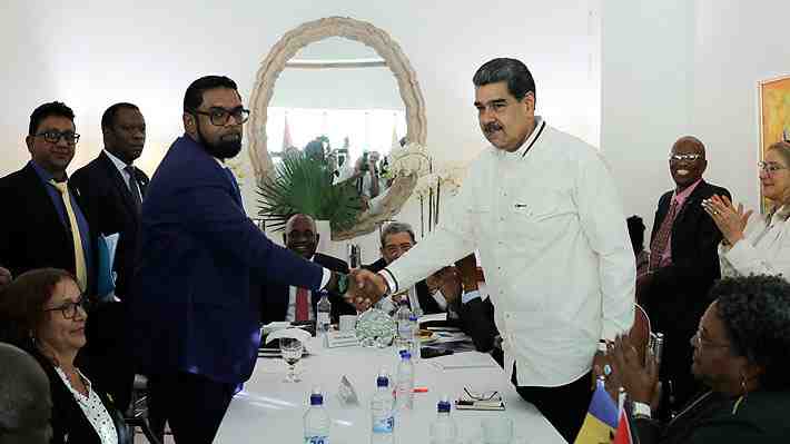 Maduro y Presidente de Guyana cierran amistosamente reunión en medio de tensión por el Esequibo