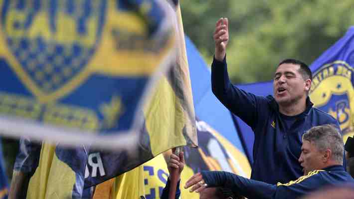 Juan Román Riquelme es el nuevo presidente de Boca Juniors: Podría fichar a Arturo Vidal y Rodrigo Echeverría