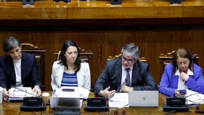 Congreso despacha a ley reajuste salarial del sector público con controversial indicación por isapres