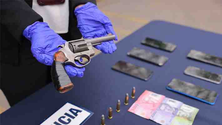 Detienen a cuatro miembros de banda criminal internacional "Los Pulpos" que extorsionaban a comerciantes en Santiago