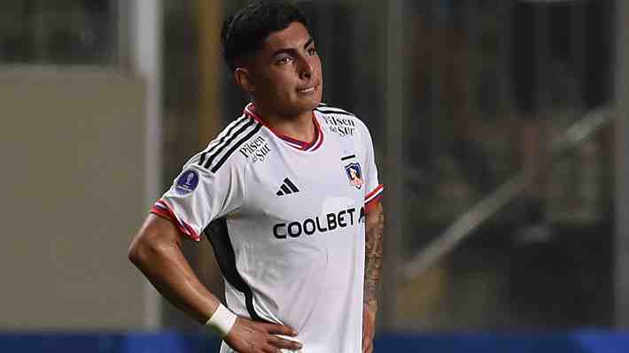 El portazo que le dio Colo Colo a Jordhy Thompson y que complica la salida del jugador a Rusia