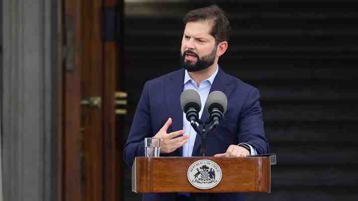 Boric hace balance de su Gobierno en 2023 e insta a que reforma de pensiones se discuta en enero en la Cámara
