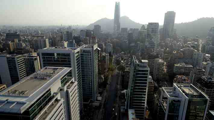 "Se evitó la recesión": Mercado tilda de positivo Imacec de 1,2% pero advierte que en 2024 Chile crecería bajo su potencial