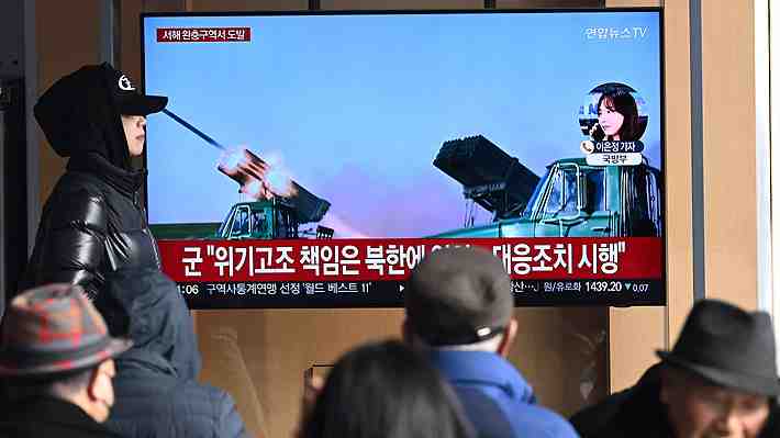 Corea del Norte dispara cientos de proyectiles cerca de dos islas surcoreanas que fueron evacuadas como "medida preventiva"