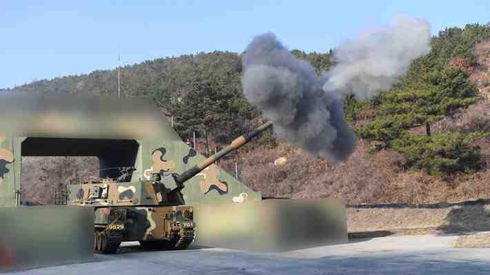 China pide "calma" ante tensión en la península de Corea mientras "monitorea de cerca" la crisis