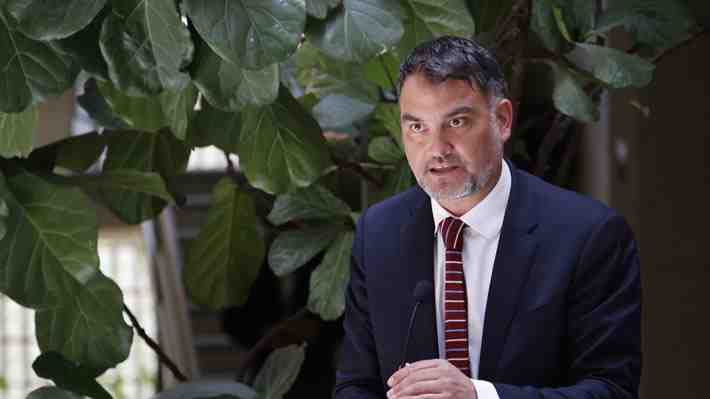 Macaya y pensiones: "No estamos disponibles a dar nuestros votos para quitar sus cotizaciones a los trabajadores"