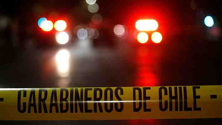 Motociclista muere tras chocar con un bus Red en Peñalolén: Vehículo de transporte de pasajeros no respetó luz roja