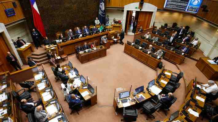 Gobierno se aferra a que no habrá "borrón y cuenta nueva": Los escenarios para la tramitación de la reforma previsional