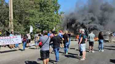"Una agresión a la región": Trabajadores de Enami protestan tras inicio de cierre temporal de fundición Paipote