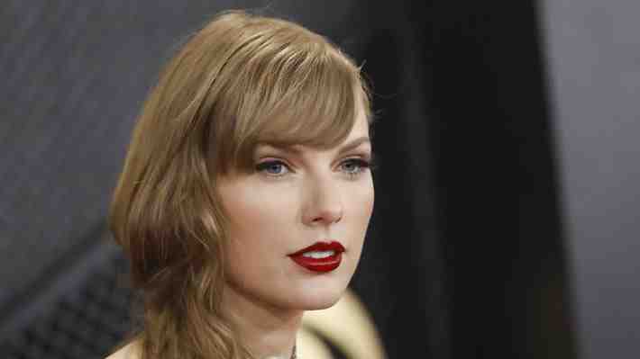 Equipo legal de Taylor Swift amenaza con demandar a un joven universitario que rastrea su avión privado