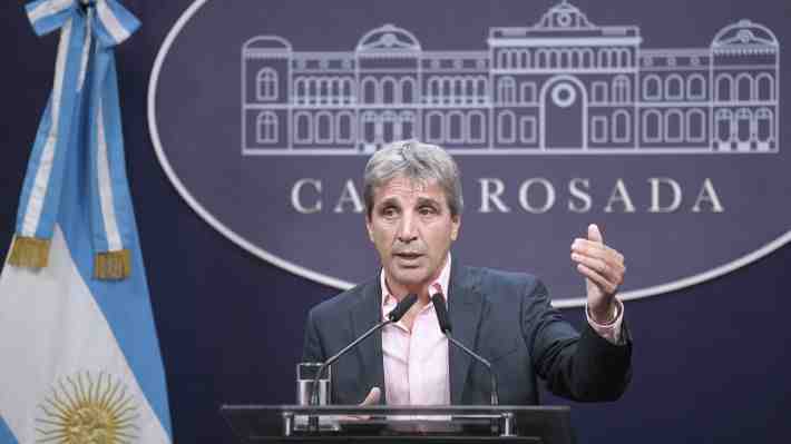 Gobierno argentino informa superávit financiero en enero pasado: Es la primera vez que se logra desde agosto de 2012