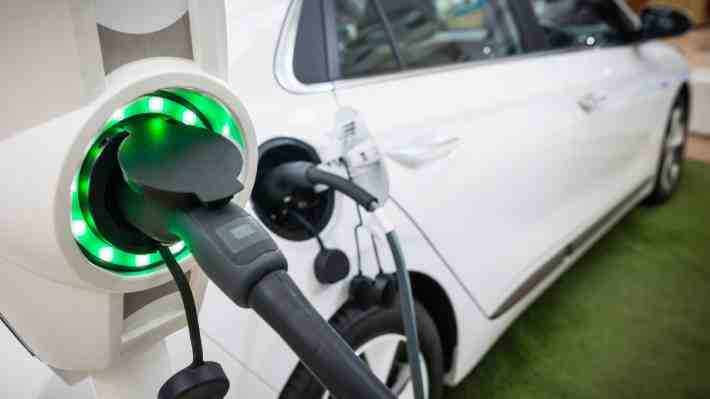 En Europa y EE.UU. bajan los precios de los autos eléctricos