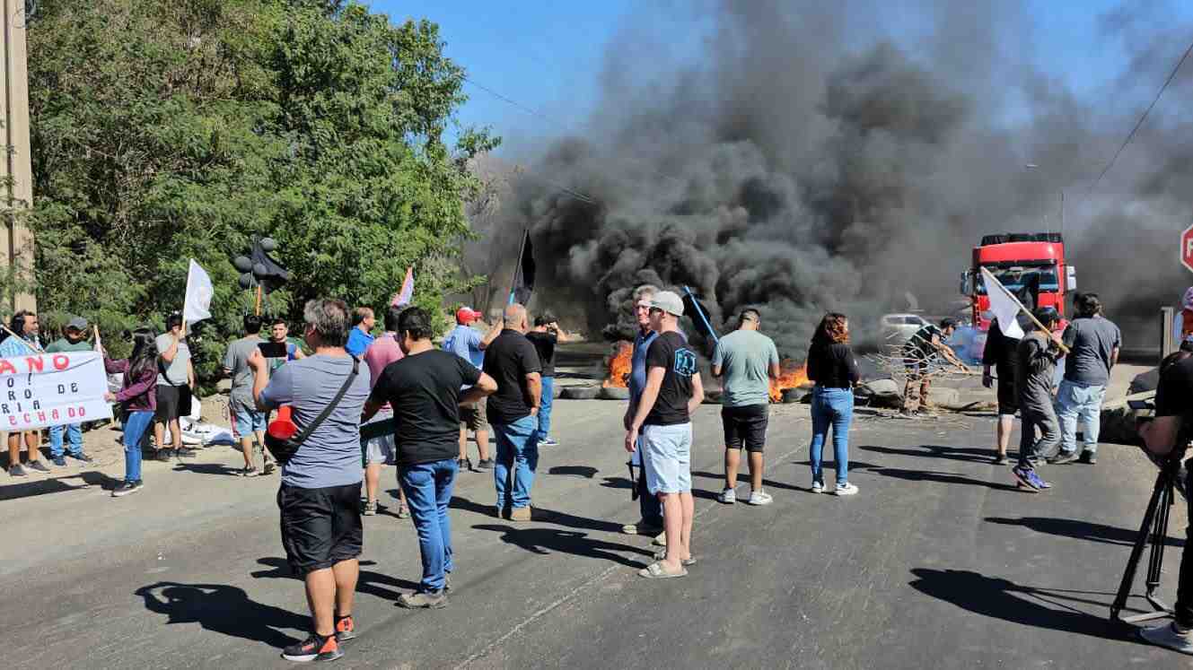 Tensión en Atacama: Trabajadores de fundición Paipote se unirán a profesores y anuncian una "gran movilización"