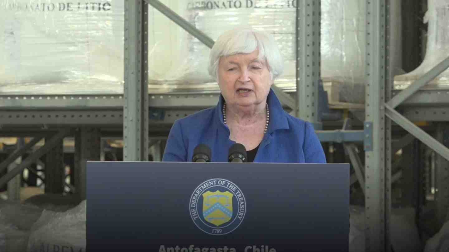 Janet Yellen concluye su visita en el país: "Chile es el tipo de socio que necesitamos en la transición hacia la energía limpia"