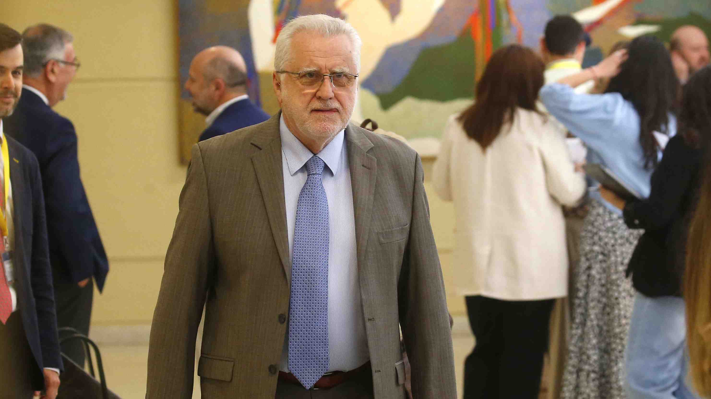 Codelco no ve trabas para sellar acuerdo con SQM y desdramatiza baja en precio del litio: "Estamos a tiempo"