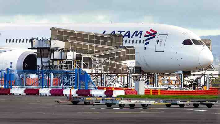 Recuperan caja negra de avión de LATAM que sufrió "incidente técnico" en vuelo entre Australia y Chile