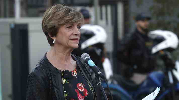 Matthei dice que aún no decide si repostulará o no por Providencia, pero afirma que "pronto" lo dará a conocer
