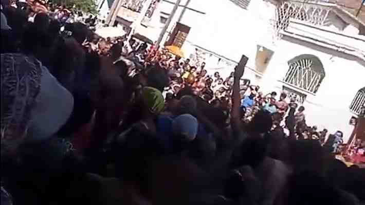 Cientos de personas salen a protestar en Santiago de Cuba por falta de luz y alimentos