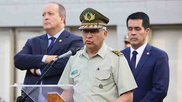 General Yáñez llega a actividad de Boric con Vodanovic en medio de debate por su permanencia