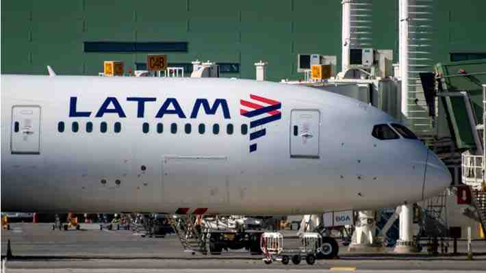 Caos en aeropuerto de Calama: Latam cancela 12 de sus vuelos tras interrupción de servicio de empresa de equipaje