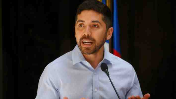 Drama por falta de matrículas: Diputados PS buscan que colegios privados den cupos a estudiantes vulnerables