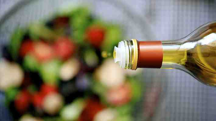 Chile saca provecho de la crisis del aceite de oliva en España y Australia: Monto exportado crece 62% en un año