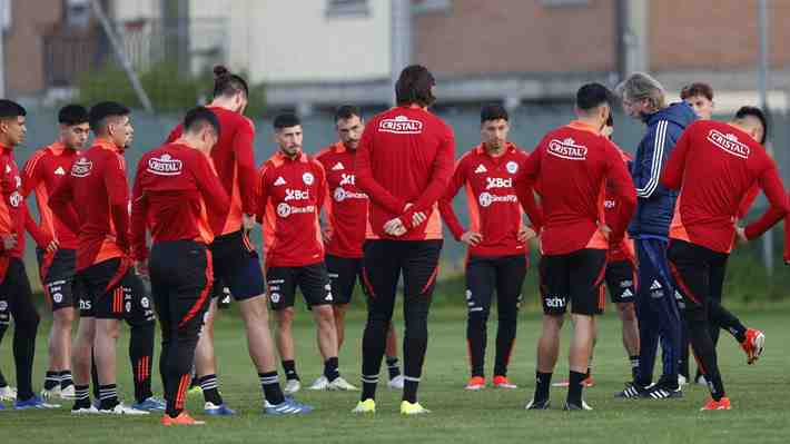 El once que prepara Ricardo Gareca en la "Roja" para enfrentar a Francia el martes