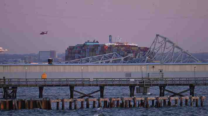 Colapso del puente en Baltimore, una amenaza a la economía de EE.UU por suspensión del transporte marítimo