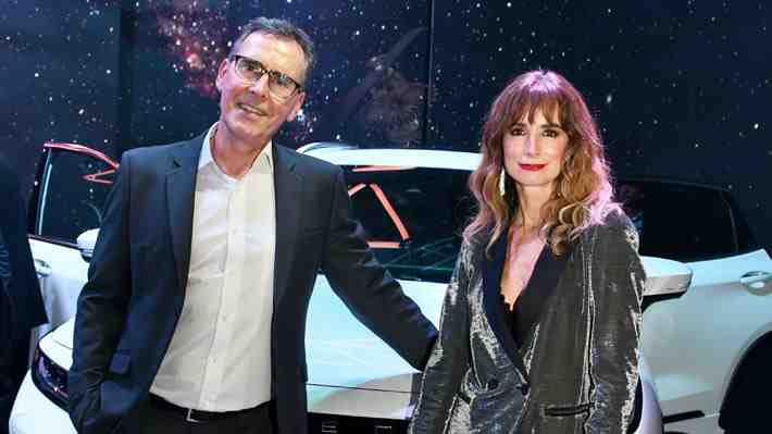 María José Prieto, esposa de Cristián Campos, comparte declaración que califica de "aberrante" denuncia en su contra