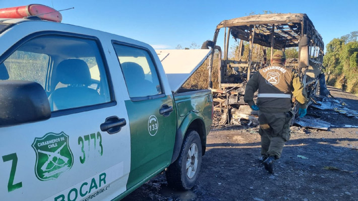 "Violencia en La Araucanía: Incendian Vehículo de Transporte de Empleados Agrícolas en Perquenco"