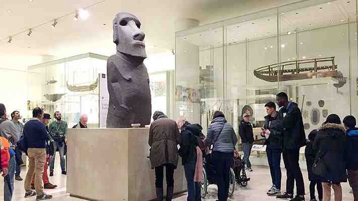 Rapa Nui gira estrategia y apunta a que Museo Británico admita que isla es dueña del moái Hoa Hakananai'a