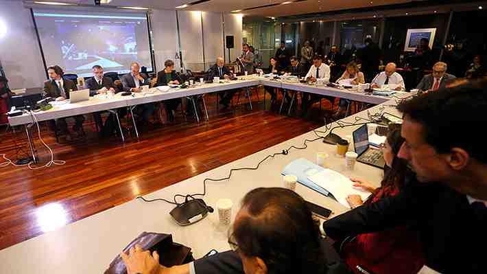Ley corta de isapres: Gobierno entrega última propuesta a Comisión Mixta y Senado cita a sesión para el lunes