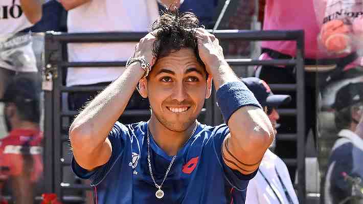 Expertos analizan el triunfo de Alejandro Tabilo frente a Novak Djokovic en Roma y llenan de elogios al chileno