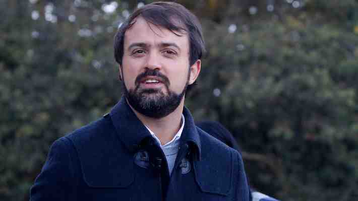 Jorge Sharp anuncia que no irá a la reelección por Valparaíso: No descarta competir por un escaño en el Senado