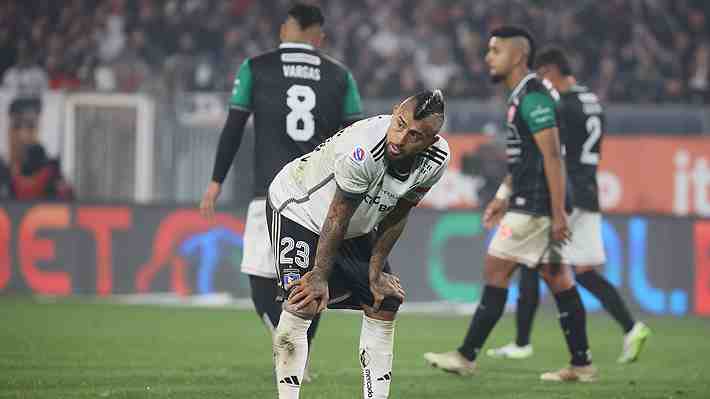 Colo Colo tuvo una tarde para el olvido, cayó ante el ordenado Copiapó y se alejó de la U en la lucha por el título