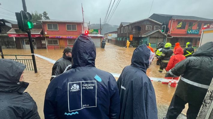 Curanilahue la zona cero de la emergencia Tres afluentes se desbordaron e inundaron a casi toda la ciudad Emol