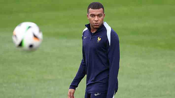 De los dichos de Mbappé contra "los extremos" a la guerra en Ucrania: La política toma un rol principal en la Eurocopa