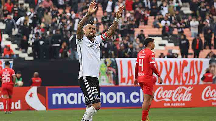 Colo Colo goleó a Colegio Quillón y clasificó en la Copa Chile