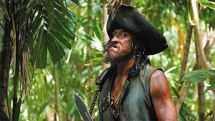 Tamayo Perry, actor de "Piratas del Caribe" y surfista profesional muere tras brutal ataque de un tiburón en Hawaii