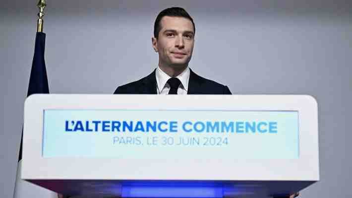 Eurodiputado e hijo de inmigrante: Jordan Bardella, el joven líder de extrema derecha que se perfila como primer ministro francés