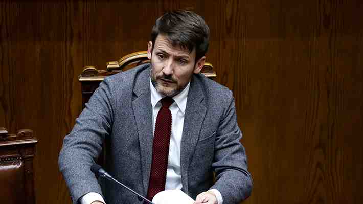 Pardow y eventual interpelación: "Vamos a contestar preguntas en el formato que sea (...) pero el foco está en soluciones"