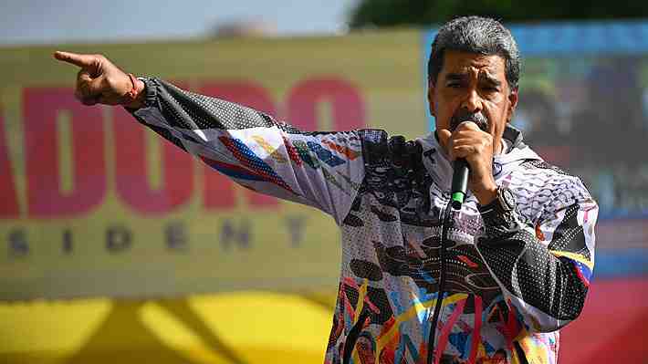 Maduro advierte con un "baño de sangre" y una "guerra civil fratricida" si no gana las elecciones en Venezuela