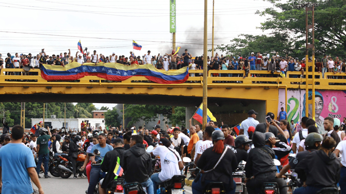 El contraste del PC de Venezuela con el PC chileno